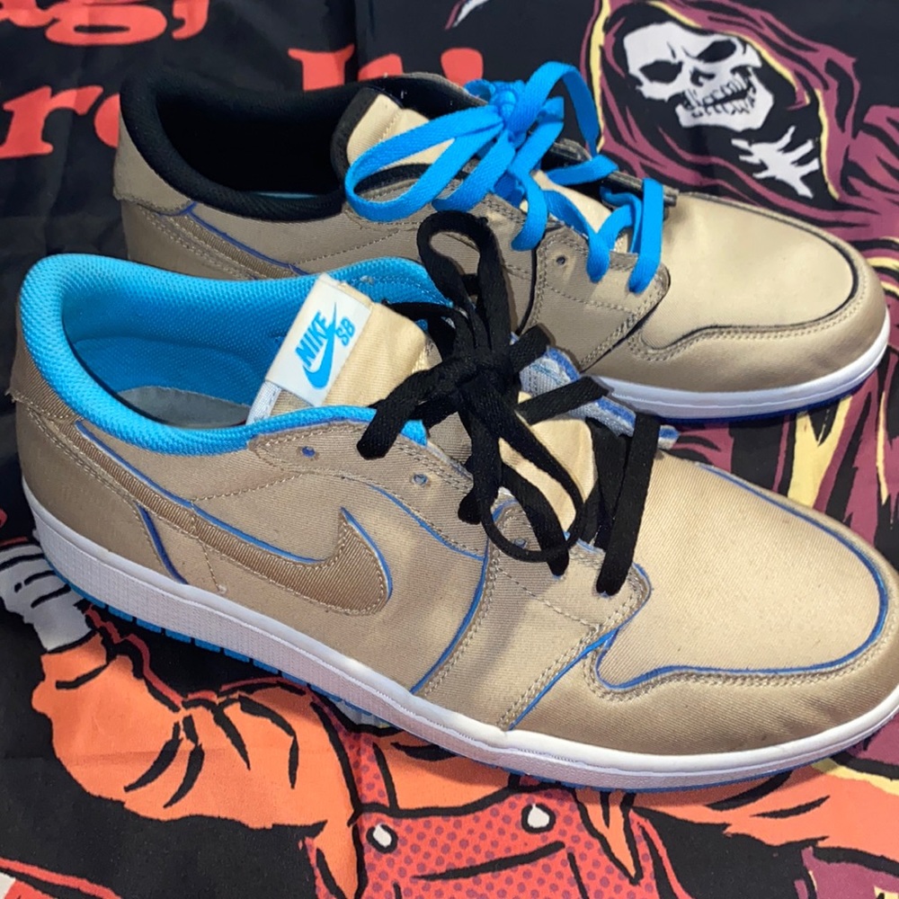 Air Jordan 1 Low SB 'Desert Ore'